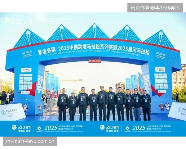 跨境马拉松赛事公用信号延时缩减至500毫秒内，卫星与光纤链路并轨后的技术优劣权衡